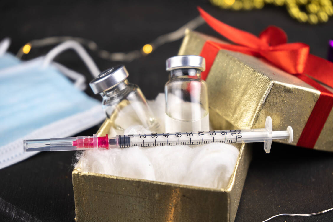 Noch vor Weihnachten könnte die EU zwei mRNA-Impfstoffe gegen das Coronavirus zulassen, hofft EU-Kommissions-Chefin Ursula von der Leyen. / Foto: Getty Images/zkolra