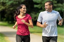 Regelmäßiges  Joggen ist gesund. Einige Menschen profitieren jedoch mehr als andere von Ausdauer­training.
<p class="fotonachweis">Foto: Shutterstock/CandyBox Images</p>