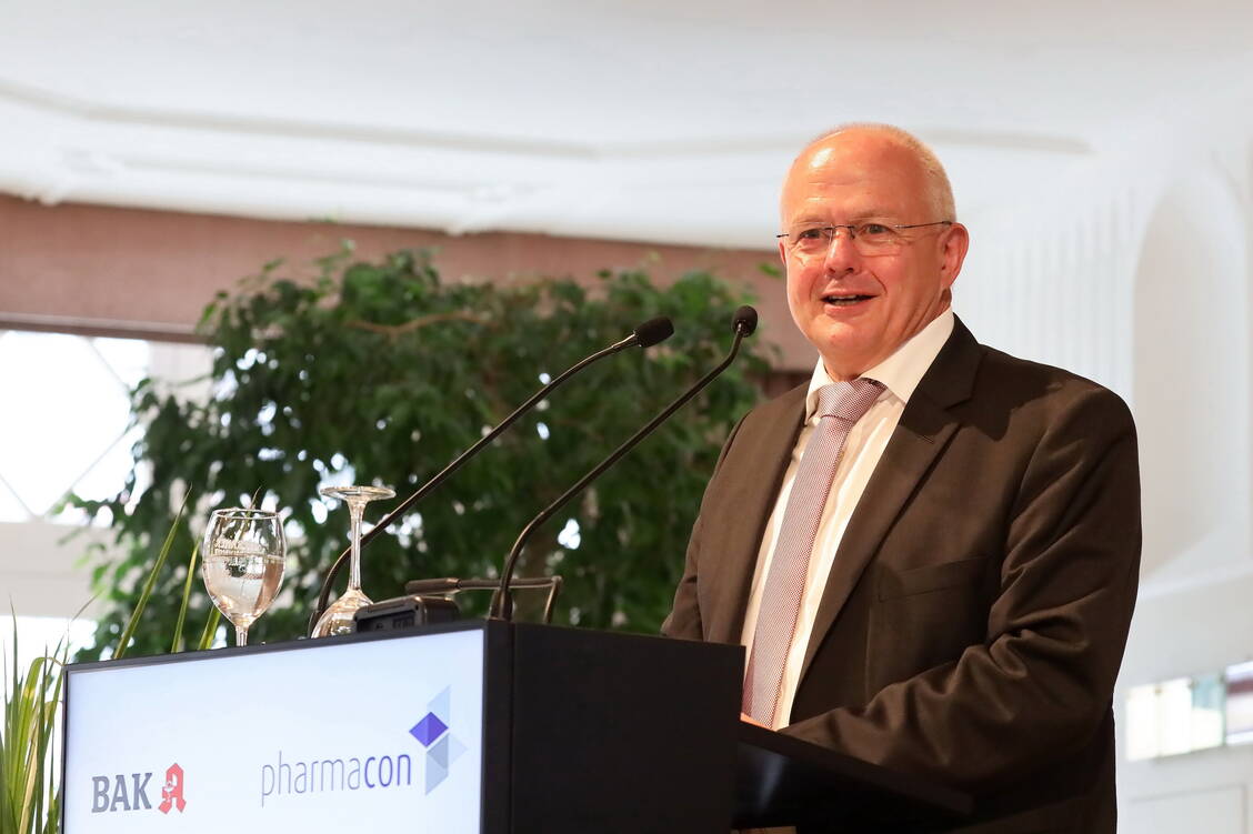 BAK-Präsident Dr. Andreas Kiefer hält pharmazeutische Dienstleistungen für unverzichtbar für die Arzneimitteltherapiesicherheit.  / Foto: PZ/Alois Müller