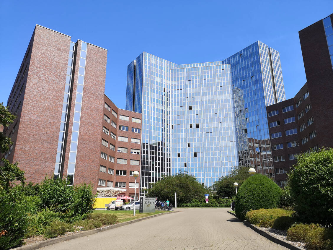 Die Apothekerkammer Hamburg zieht im kommenden Jahr in die Alstercity. / Foto: PZ/Hüttemann