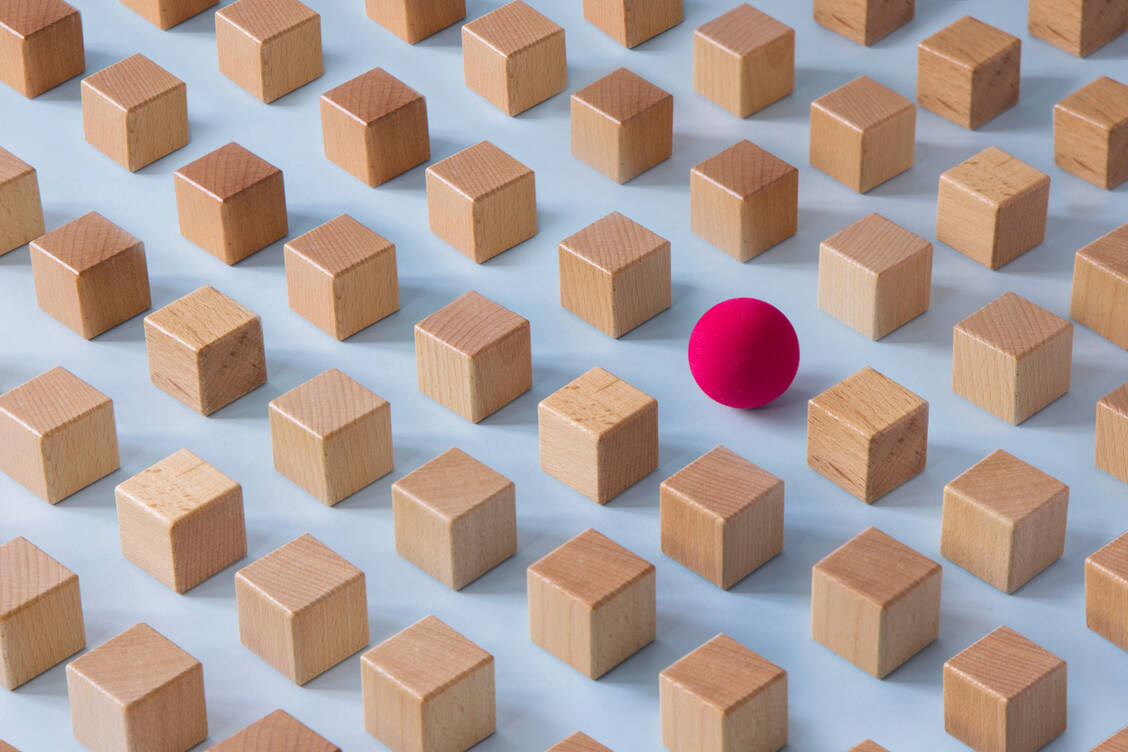 Das aktivierte Phosphoinositid-3-Kinase-Delta-Syndrom (APDS) ist eine sehr seltene Erkrankung, die zu einem primären Immundefekt führt.  / © Getty Images/twomeows