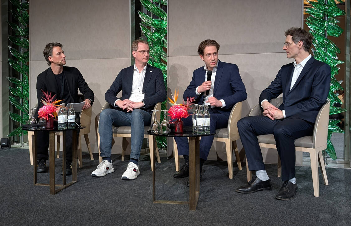 Alexander Müller, Mark Langguth, Jan-Niklas Francke und Sebastian Zilch (v.l.n.r.) sprachen über die ePA.  / © PZ/Brockfeld