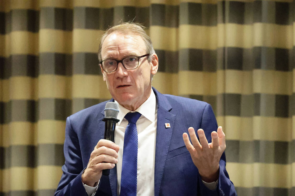 Im Namen von ABDA-Präsident Thomas Preis werden immer wieder betrügerische E-Mails versendet. / © PZ/Alois Mueller