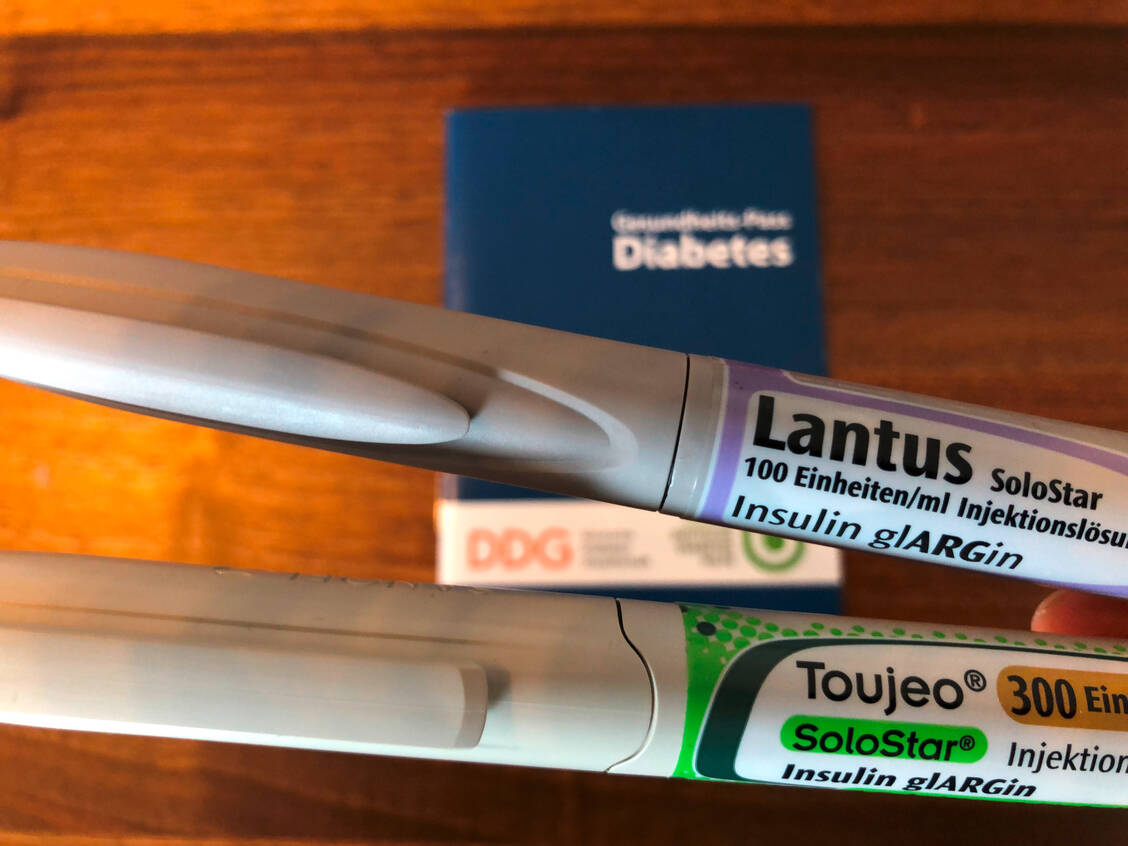 Lantus® war das erste Präparat mit Insulin glargin auf dem deutschen Markt. Mittlerweile gibt es Biosimilars. Toujeo® enthält das Insulin in dreifacher Konzentration. / Foto: PZ/Sven Siebenand