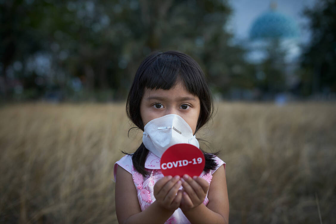 Indonesien kämpft mit steigenden Infektionszahlen. Sinovac will dort seinen Impfstoff an 1620 Probanden testen, allerdings nur an Erwachsenen.  / Foto: Getty Images/Heri Mardinal