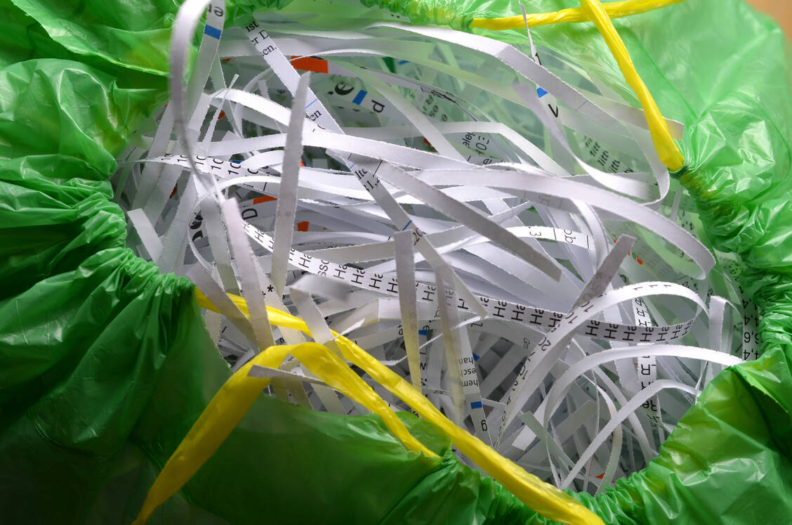 Proteolysis Targeting Chimeras (PROTAC) lassen durch die zelleigenen »Müllschredder« störende Proteine beseitigen. / © Shutterstock/mahoe