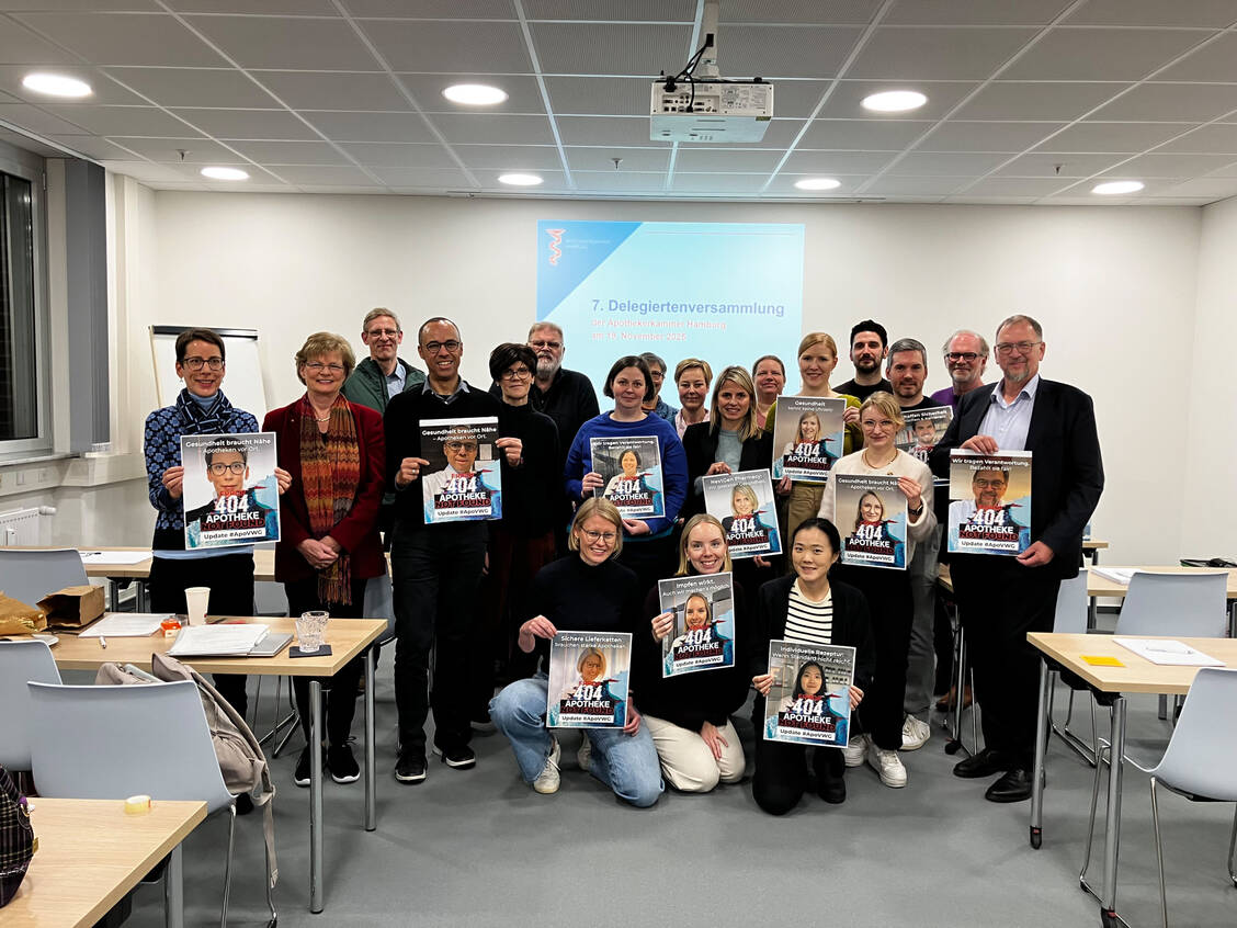 Die Apothekerkammer Hamburg ruft dazu auf, sich an der ABYou-Kampagne »Error 404« zu beteiligen. Zudem verabschiedete sie eine Resolution, um vor den Gefahren des ApoVWG-Entwurfs in seiner jetzigen Form zu warnen. / © PZ/Daniela Hüttemann