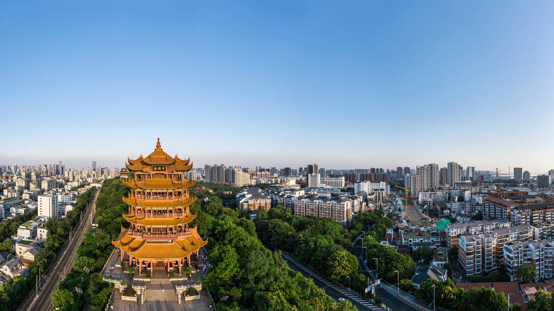 Die Kranichpagode gilt als eines der Wahrzeichen von Wuhan, der fünftgrößten Stadt Chinas. / Foto: Getty Images/Jackal Pan