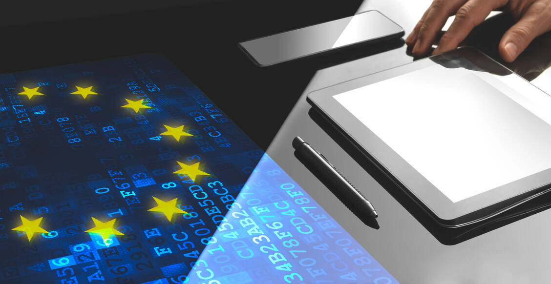 In ihrem Verordnungsentwurf räumt sich die EU-Kommission unter anderem das Recht ein, via Durchführungsrechtsakten die technischen Spezifikationen für das einheitliche europäische Austauschformat für Gesundheitsdaten festzulegen. / Foto: Adobe Stock/denizbayram