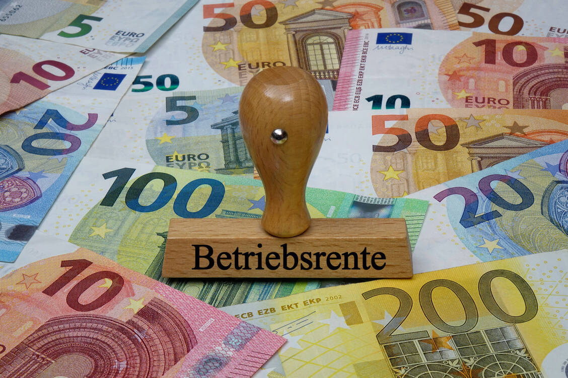Der BFB hat einen Vorschlag zur betrieblichen Altersvorsorge aufgegriffen und ein Konzept für die so genannten Assistenzberufe entwickelt. / Foto: imago images/Steinach