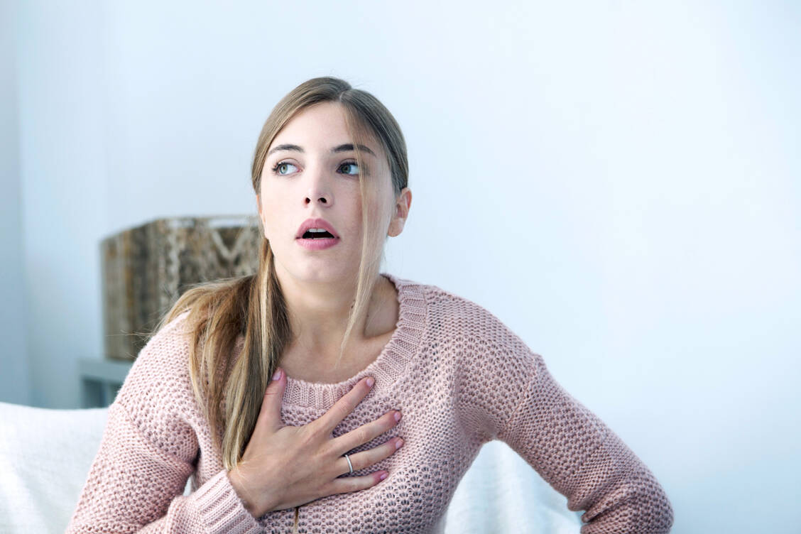 Für Patienten mit schwerem unkontrollierten Asthma gibt es mit Depemokimab einen neuen Antikörper als Add-on-Therapeutikum.  / © Adobe Stock/RFBSIP