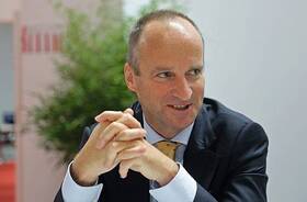 »Das Format einer offenen Diskussion sollte fester Bestandteil des Apotheker­tages werden.«
Friedemann Schmidt