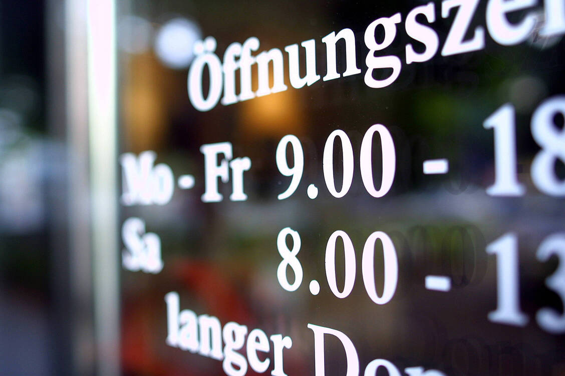 In Sachsen-Anhalt machen mit bislang nur wenige Apotheken von der Möglichkeit der flexiblen Öffnungszeiten. / Foto: Imago/Kraehn
