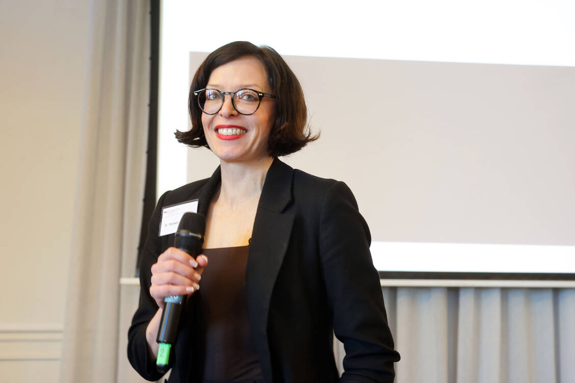 Doreen Kessner sprach beim PZ-Managementkongress über die Rolle der Apotheken bei der Prävention.  / © PZ/Alois Mueller