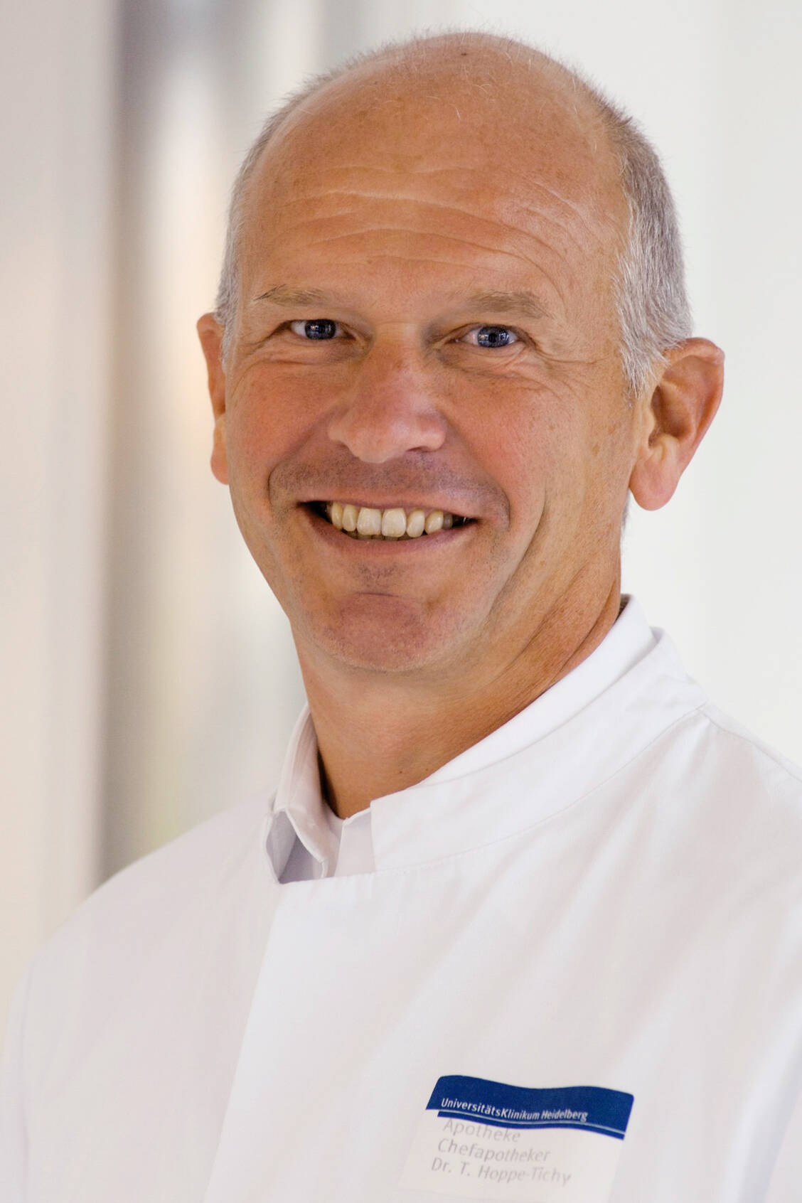 Dr. Torsten Hoppe-Tichy ist Leiter der Apotheke des Universitätsklinikums Heidelberg. / Foto: Universitätsklinikum Heidelberg