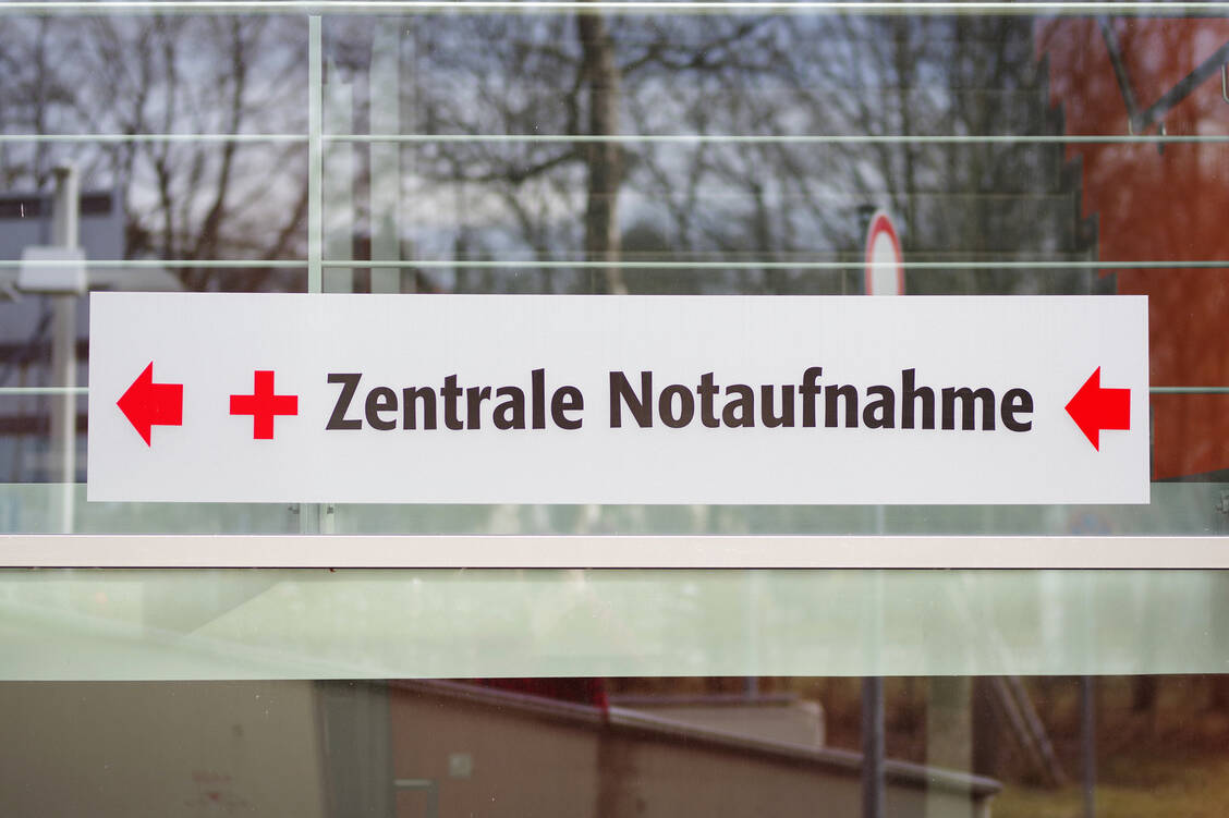 Um die Notaufnahmen zu entlasten, will die Union von Patienten, die ohne vorherigen Anruf oder Termin direkt in die Notaufnahme gehen, eine Gebühr erheben. / Foto: Fotolia/Wellnhofer Designs