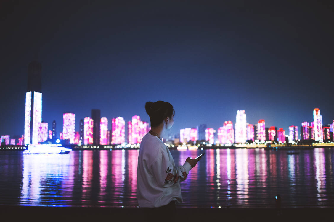 Die Abschottung von Wuhan, der »Stadt der Flüsse«, sei sehr effektiv gewesen, melden Forscher. / Foto: Getty Images/Qi Yang