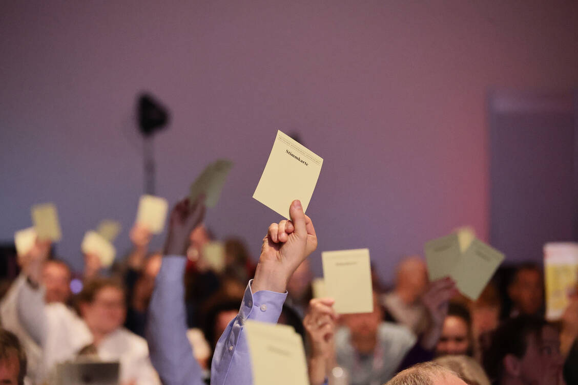 Beim DAT wurden insgesamt 10 Anträge in die Ausschüsse verwiesen.  / © PZ/Alois Müller