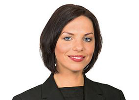 Die brandenburgische Gesundheitsministerin Susanna Karawanskij stand den Fragen der Mitglieder des Gesundheitsausschusses Rede und Antwort. Foto: DIE LINKE. Sachsen/Agentur Trialon