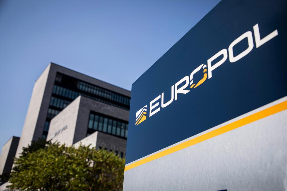 Die europäische Polizeibehörde Europol hat bei ihren Ermittlungen in 16 Ländern insgesamt 13 Millionen Packungen Medikamente sichergestellt. / Foto: Europol