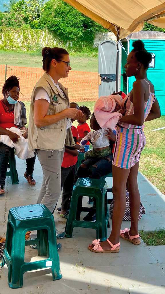 Nach dem Erdbeben in Haiti versorgte Apotheker ohne Grenzen in einer Nothilfeaktion die Betroffenen mit Arzneimitteln. / Foto: Apotheker ohne Grenzen