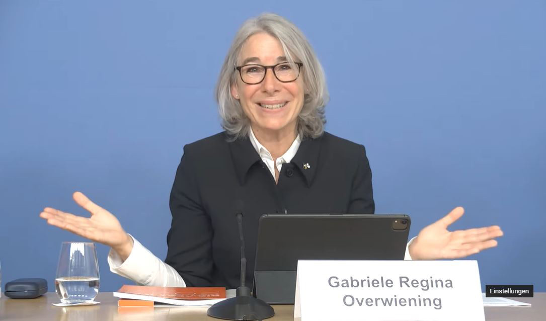 Das Leistungsspektrum der Apotheken sei inzwischen enorm breit, betonte die ABDA-Präsidentin Gabriele Regina Overwiening bei der Pressekonferenz zum diesjährigen »Tag der Apotheke« in Berlin. / Foto: PZ/Screenshot