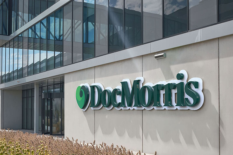 Dürfen Versender auf ihren Online-Plattformen Patienten an Telemedizin-Anbieter weiterleiten? Zu dieser Frage gibt nun ein Urteil des Landgerichts München Aufschluss. / Foto: DocMorris