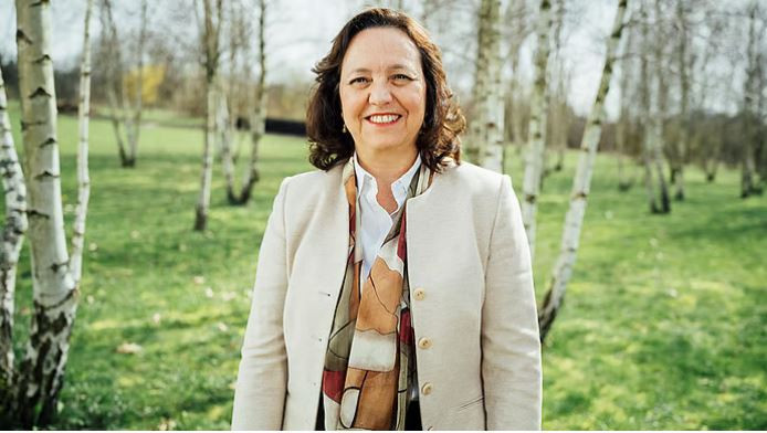 Mónica Mennet-von Eiff führt seit dem 1. Juli die Pharmasparte bei Weleda. / Foto: Weleda