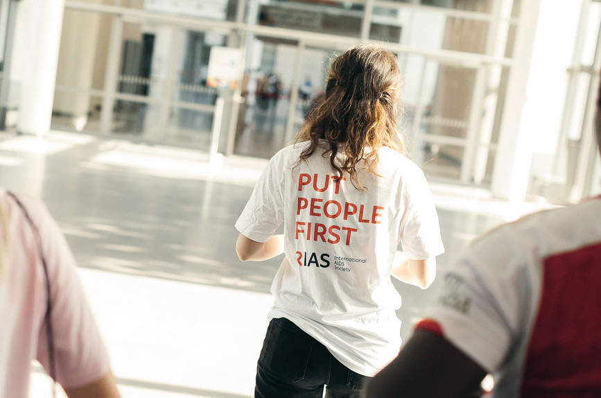 »Put people first« lautete das Motto der Welt-Aids-Konferenz in München. Bei der Registrierung für den Kongress zeigte sich der Veranstalter irritierend wissbegierig. / Foto: IAS