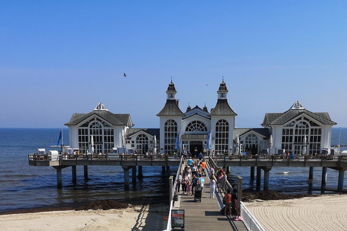 In warmen Sommern vermehren sich Vibrionen auch in Teilen der deutschen Nord- und Ostseeküste. Mit offenen Wunden, selbst aufgekratzten Mückenstichen, sollten gefährdete Personen dann besser nicht ins Wasser. / Foto: PZ/Daniela Hüttemann