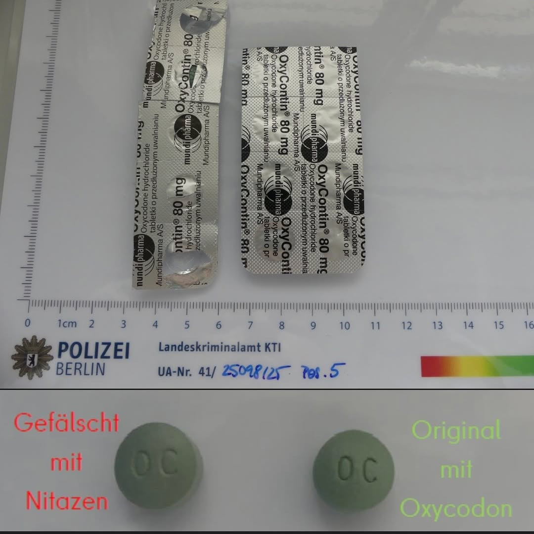 Die Polizei warnt vor gefälschten Schmerz- und Beruhigungsmitteln, die lebensgefährlich sind. / © Polizei Berlin