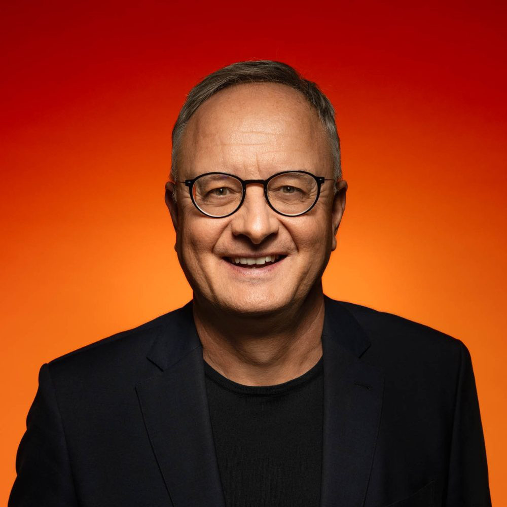 »Apothekerinnen und Apotheker sollen ihre Versorgungsaufgaben mit mehr Eigenverantwortung und größerer Flexibilität wahrnehmen können«, sagt Andreas Stoch, Spitzenkandidat für die SPD in Baden-Württemberg, gegenüber der PZ.  / © SPD Baden-Württemberg